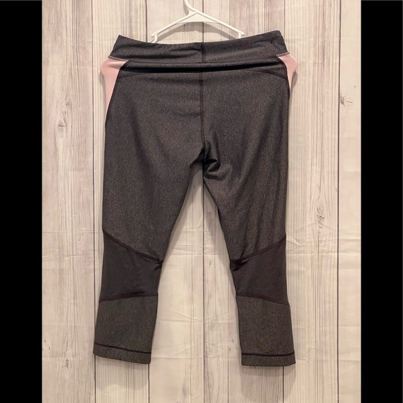 Under Armour Gray and Pink Track Pants/women size S - Picture 3 of 3